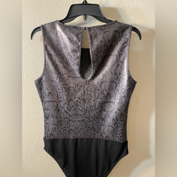 Inc International Concepts Faux Leather Snake Print Bodysuit - Picture 3 of 7